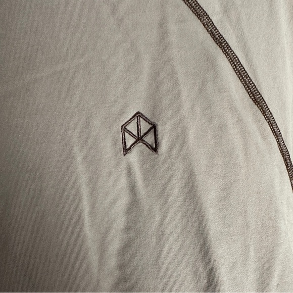 BMFit Gymwear Shirt Size Large - Picture 2 of 7